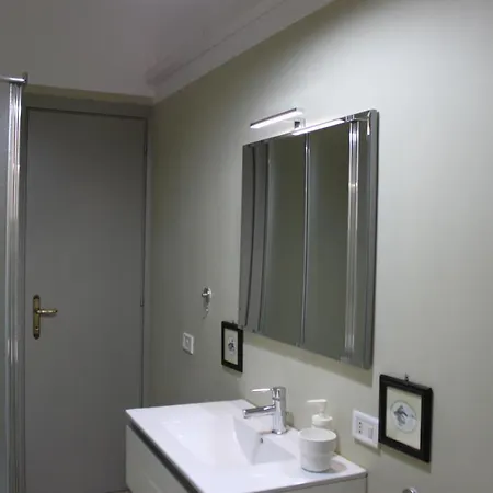 Casa Luna - In Santa Maria Maggiore Apartment *